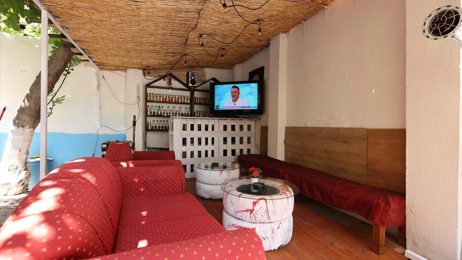 Hostel Osho Tirana