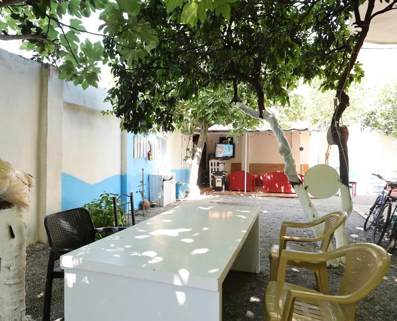 Hostel Osho Tirana Albania