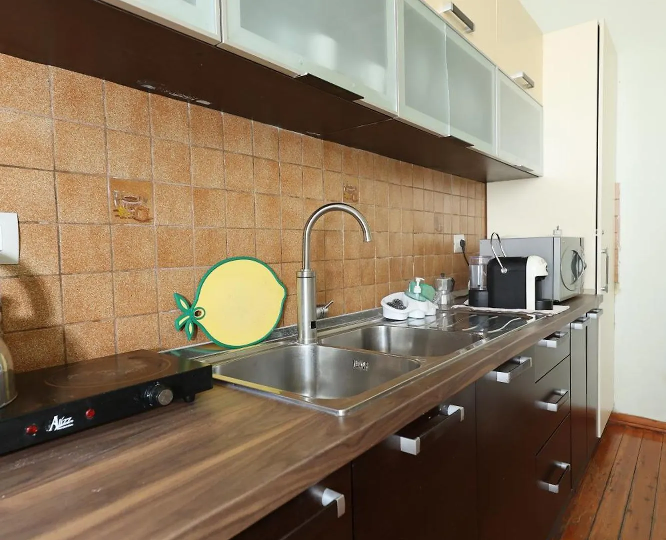 Hostel Osho Tirana