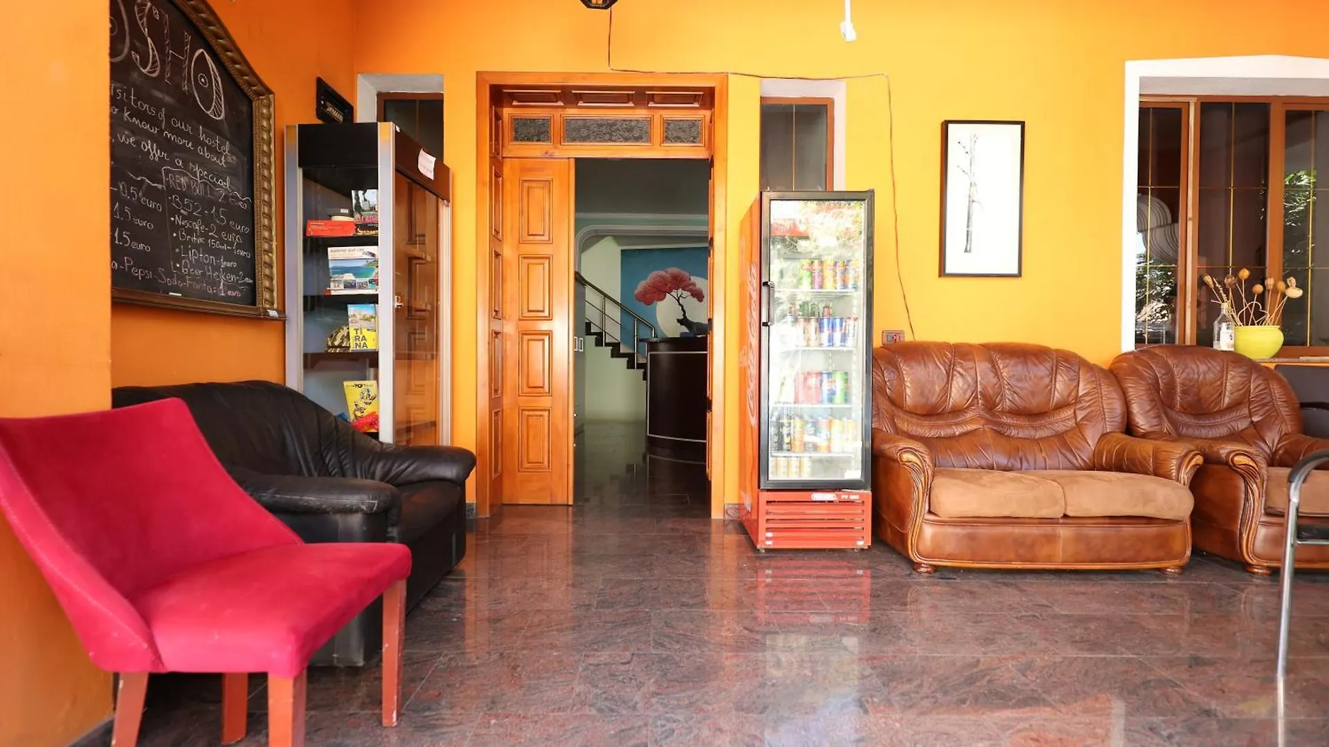 Hostel Osho Tirana