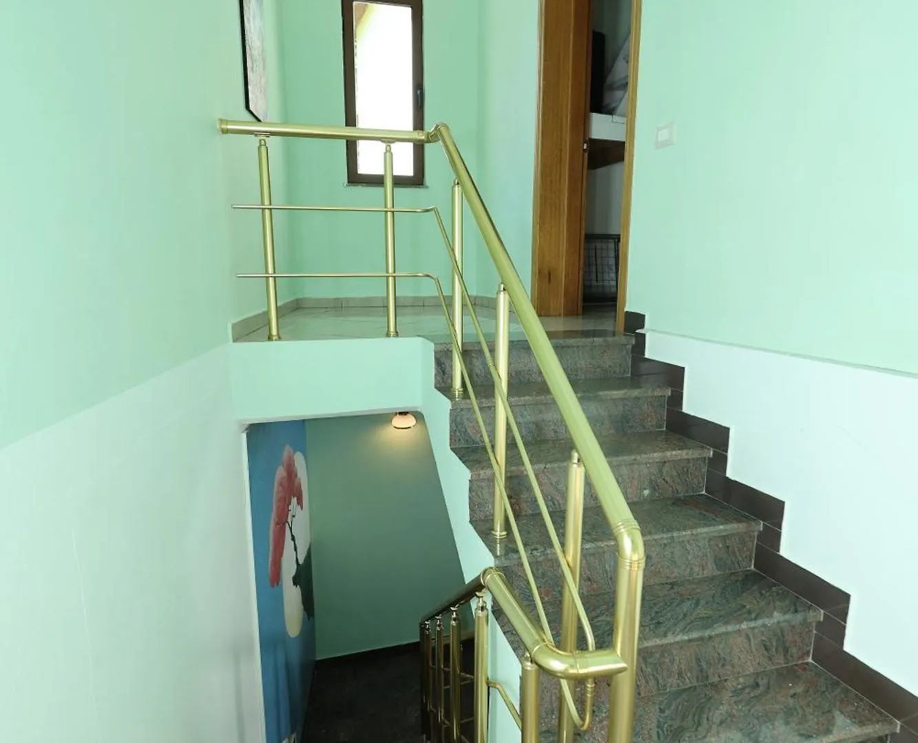 Hostel Osho Tirana